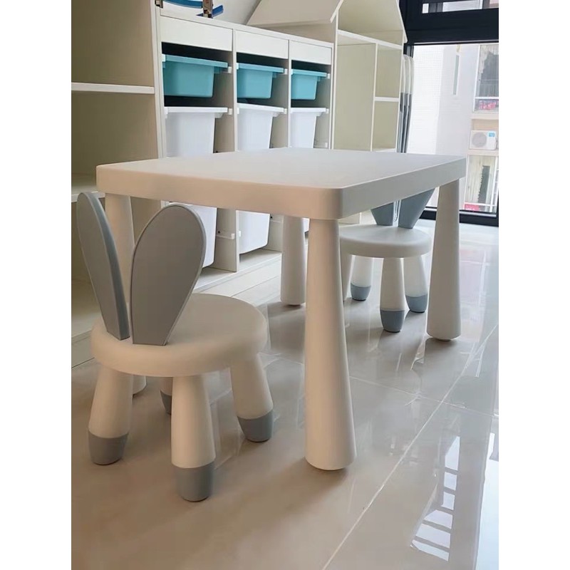 Set bàn ghế hình tai thỏ