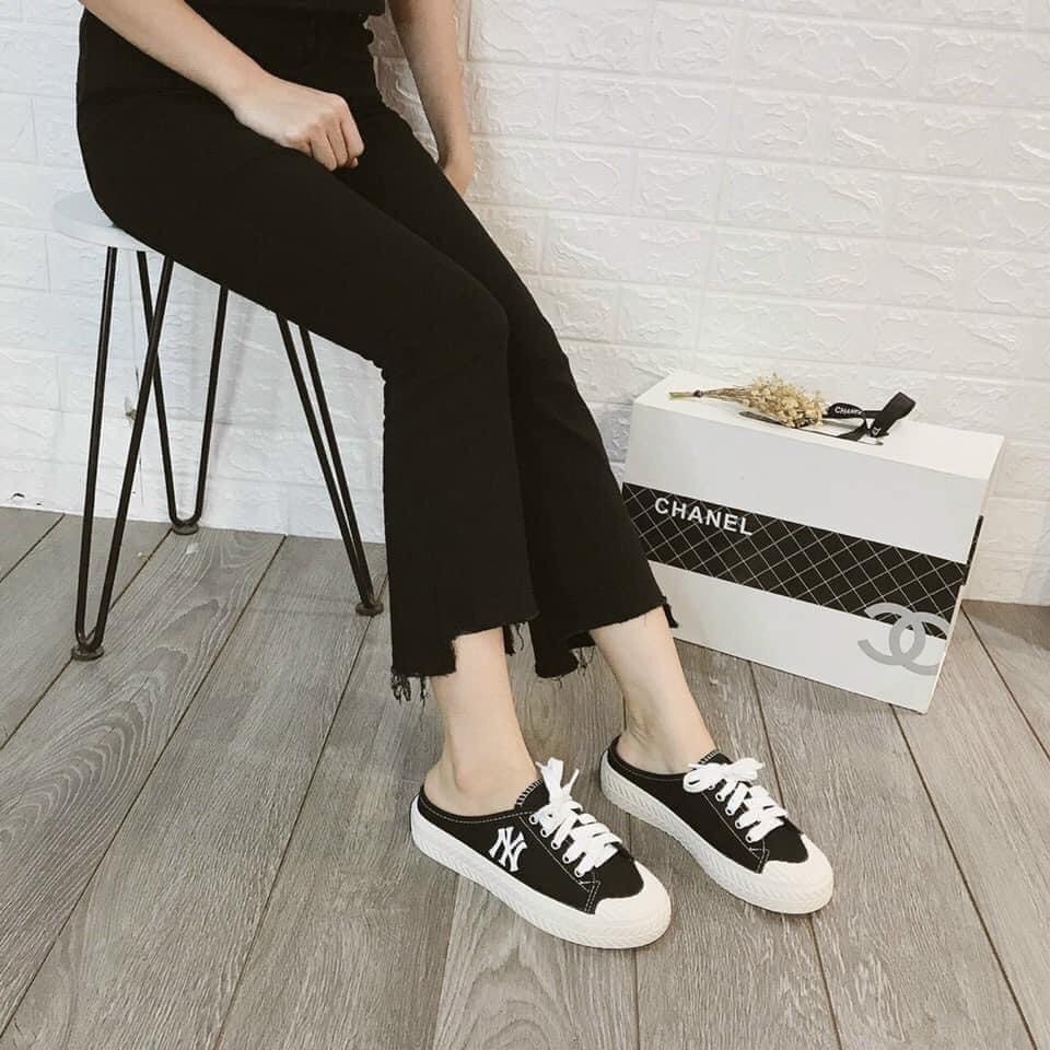 [FLASH SALE ][FULL BOX + BILL]Sục 𝐌𝐋𝐁 NY trắng họa tiết, giày đạp gót hottrend
