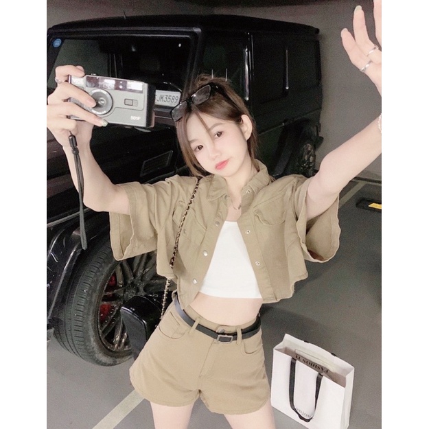 Set Kaki 3 Món Quảng Châu, Áo crotop mix quần short Kaki kèm áo 2 dây (loại 1)