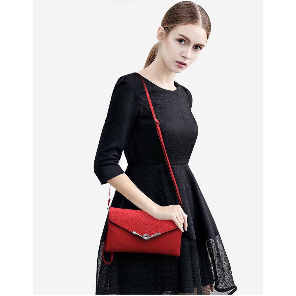 TÚI ĐEO CHÉO PHONG CÁCH SANG TRỌNG | BigBuy360 - bigbuy360.vn