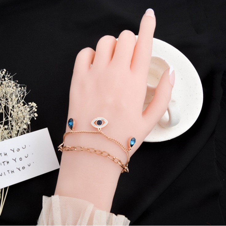 Lắc Tay Nữ 2 Tầng Titan Ko Đen TT 3759