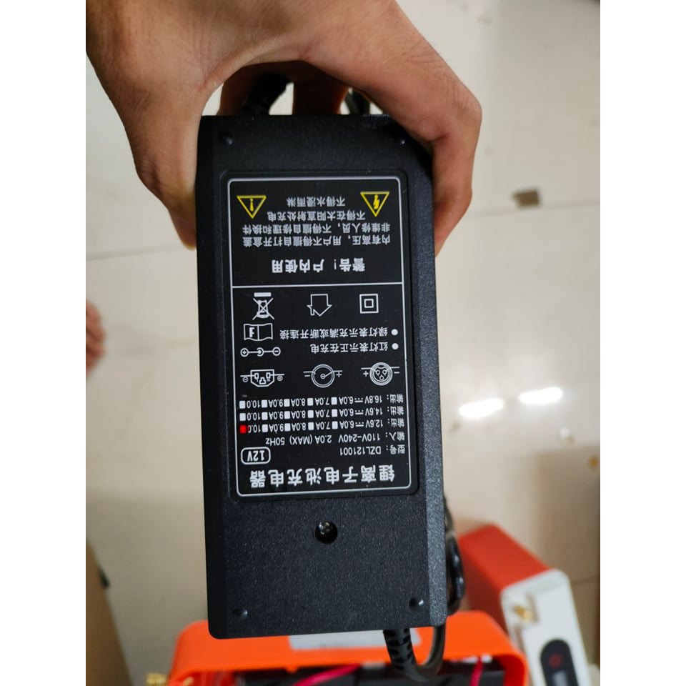 Sạc pin lithium 14,6V-5A 10A  - Sạc Pin Lithium 12,6-5A 10A