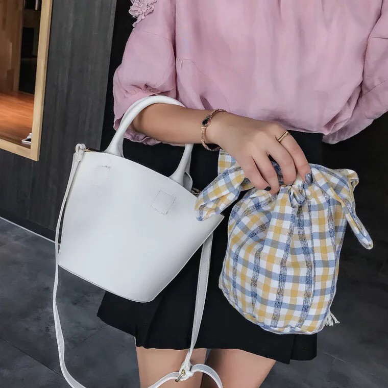 túi xách dáng giỏ phối túi vải quảng châu