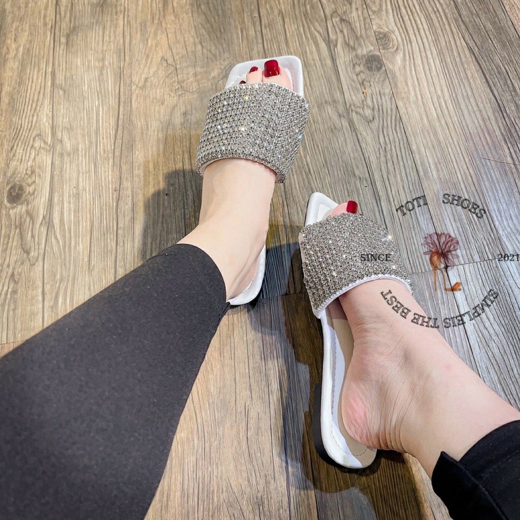 DÉP NỮ THỜI TRANG TOTIIE STORE - LÊ QUAI ĐÍNH ĐÁ TIẾU THƯ XINH ĐẸP QUAI XOÀN TO ĐÍNH ĐÁ D2110010 D2206240