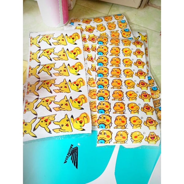 Bảng 43 Logo,Tem Pikachu,Tem khủng Long , Tem dán xe 3 lớp trang trí Xe máy,ô tô