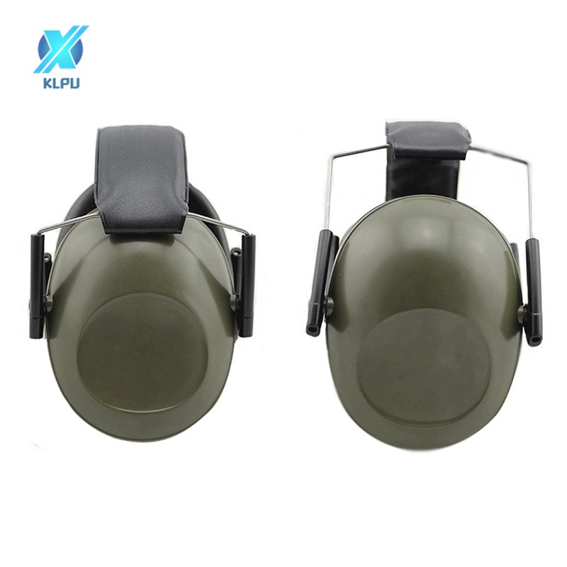 Chụp tai chống ồn bảo vệ tai khi bắn súng