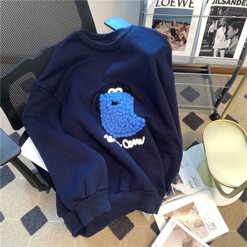 Áo Sweater Tay Dài Cổ Tròn Thêu Búp Bê 3D Dễ Thương