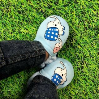 Giày nỉ bông cho bé trai bé gái