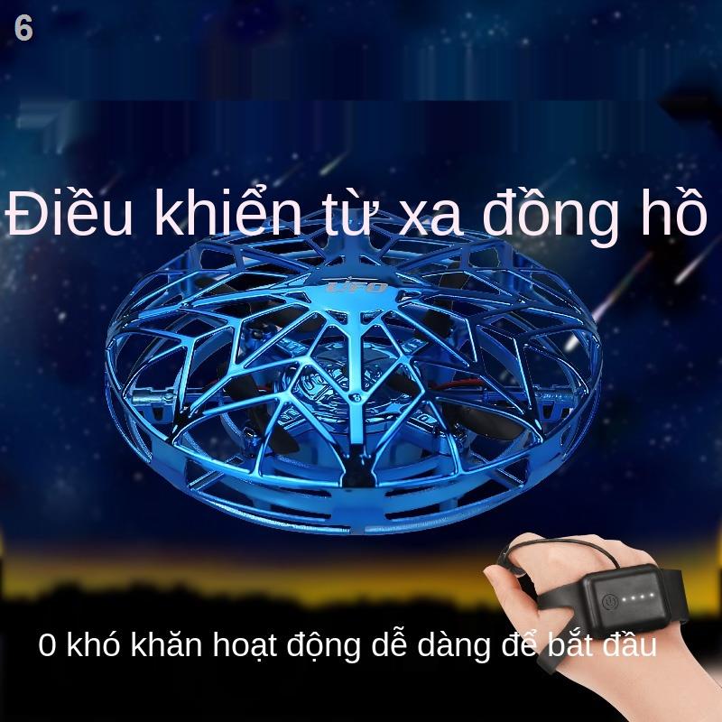 ✤ﺴ✳ufo máy bay cảm ứng thông minh trực thăng điều khiển từ xa không người lái bốn trục treo Đĩa đồ chơi trẻ em cậu bé