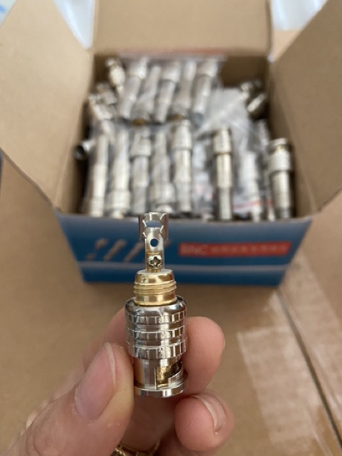 Jack BNC lò xo loại tốt dùng cho camera | BigBuy360 - bigbuy360.vn