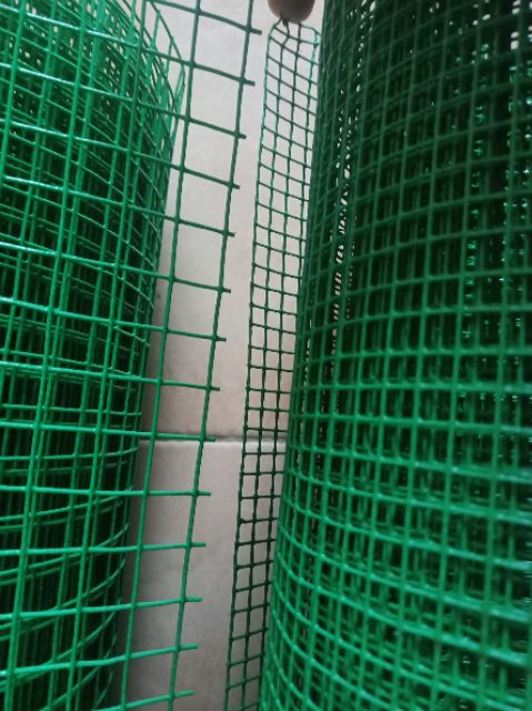 Cuộn lưới thép bọc nhựa ô vuông 5mm ( ngang 1m, dài 23m)