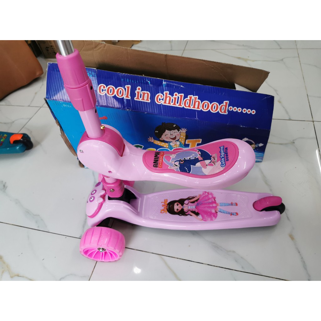 Siêu Xe trượt Scooter 3 IN 1 có đèn Led 3 Bánh, phát nhạc, Có ghế ngồi-Heo Peppa Cực kì chắc chắn