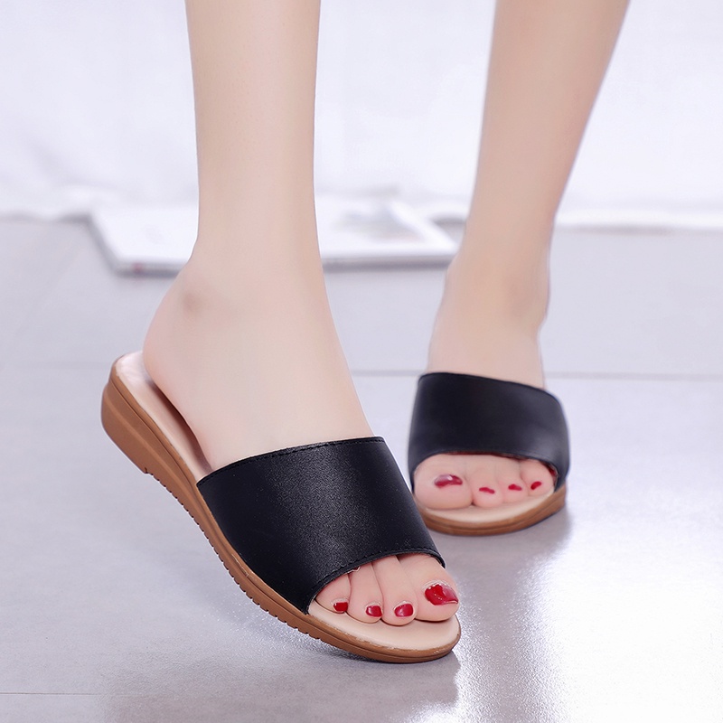 ○¤Thick-soled slope heel sandals and slippers women s 2021 summer fashion outer wear beach slippers trifle flip-flop sandals with increased skid resistance