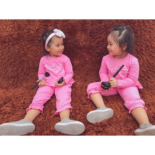 SET đồ ngủ với giày búp bê