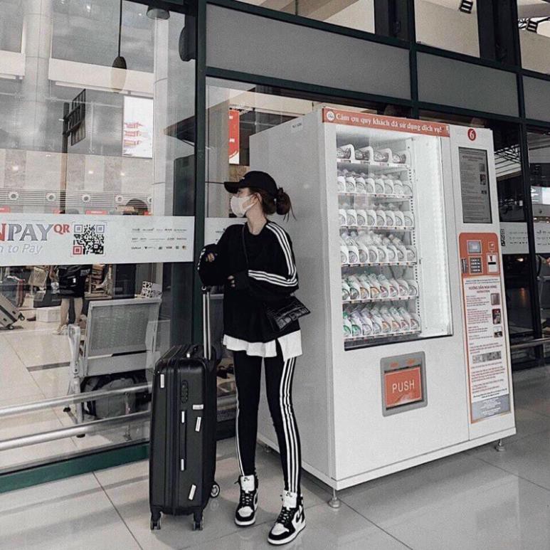 Bộ Thể Thao Nữ Áo Phối Vạt Sơ Mi Quần Legging 3 Sọc 103