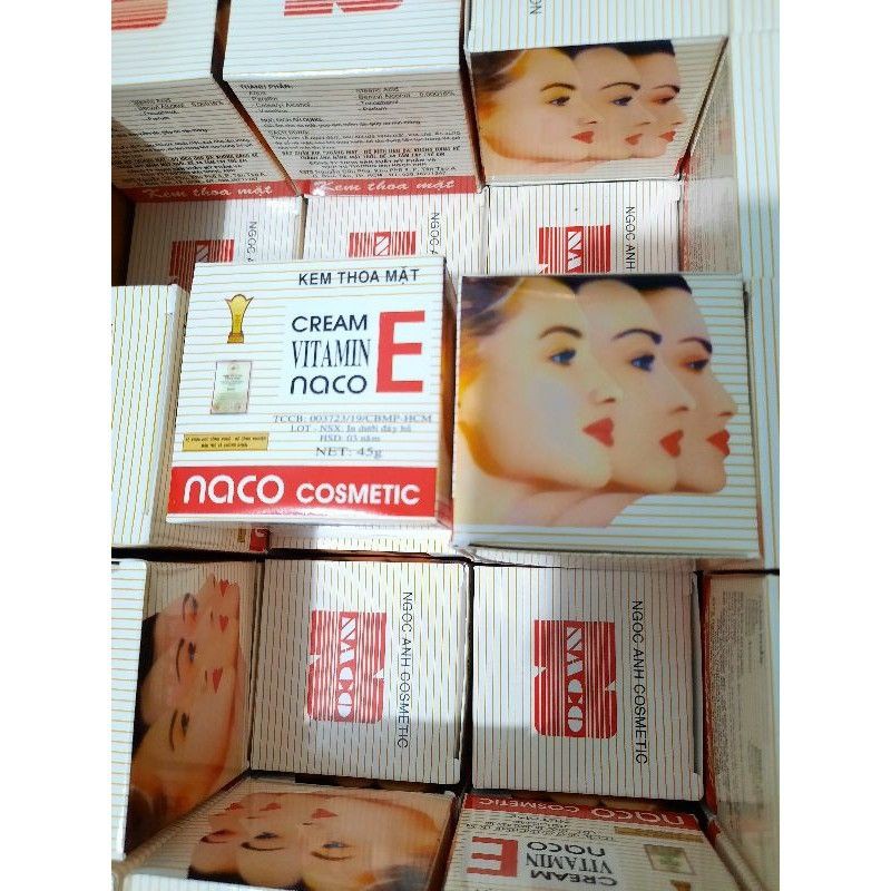 Kem Dưỡng Da Vitamin E naco - Cô Gái 3 Mặt