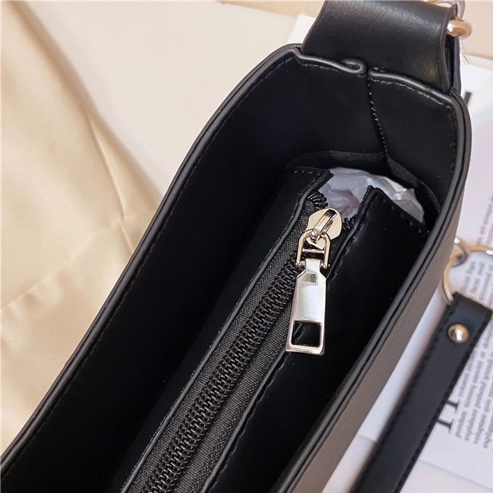 Thanh Lý Lỗ Các Loại Túi - 50k - Túi xách da trơn siêu đẹp cho các bạn nữ - Túi xách da trơn - TX52