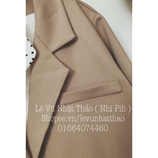 Blazer be 2 túi thiết kế .