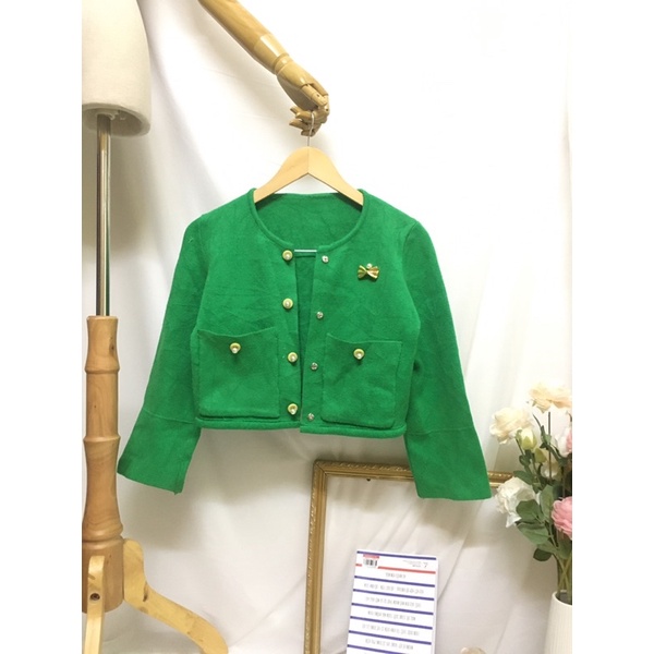 Áo khoác len croptop xuông rộng len mịn dày ấm si tuyển 656