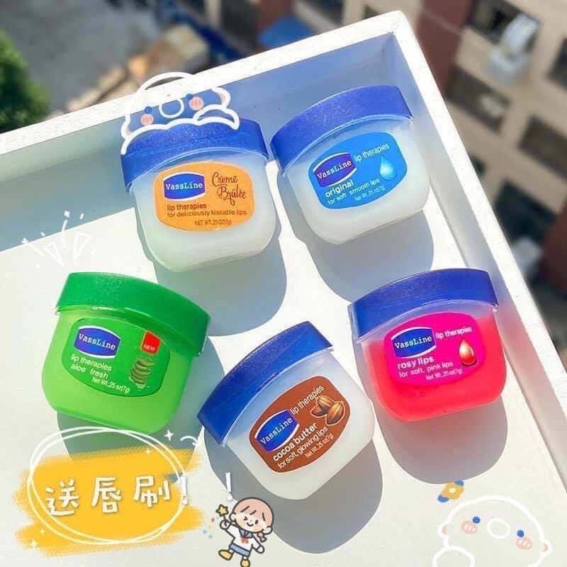 SON DƯỠNG MÔI VASELINE 7 GRAM