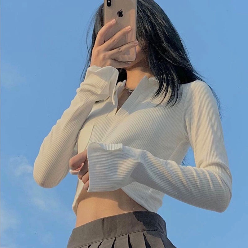 Áo Croptop Tay Dài Màu Trắng Thiết Kế Quyến Rũ