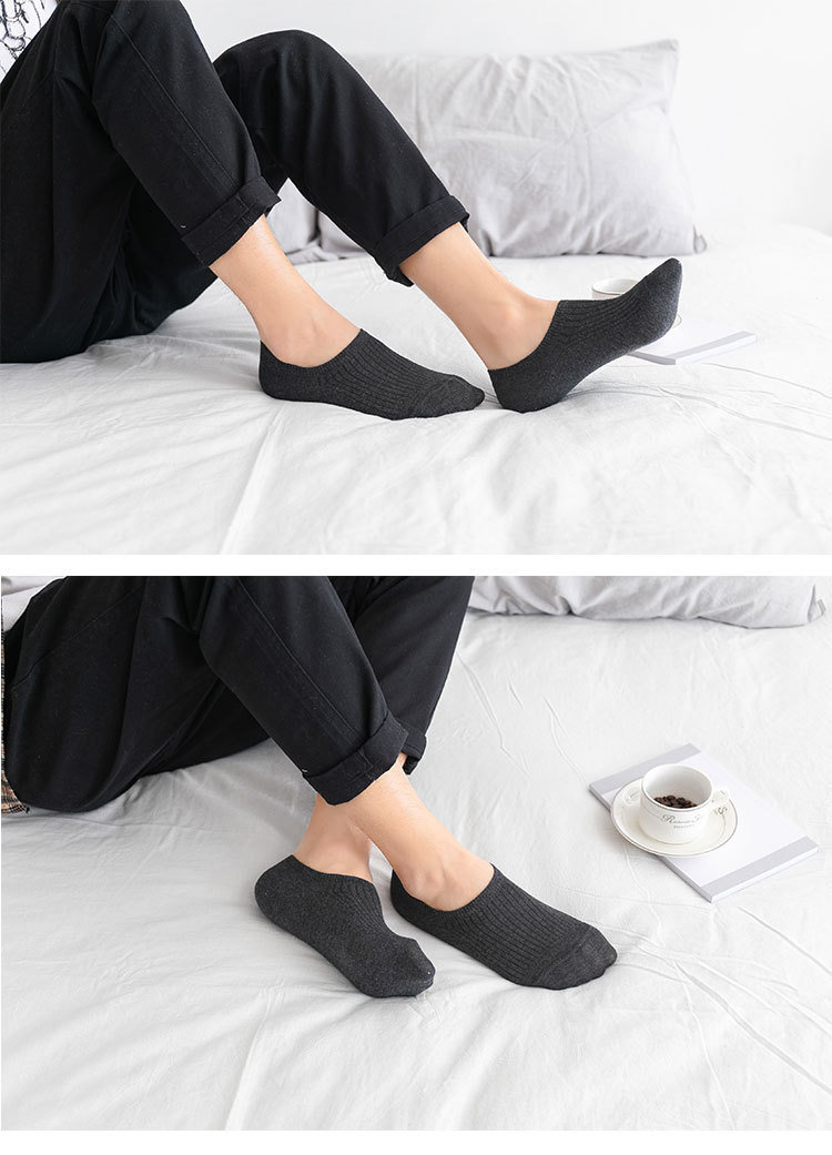 Tất Nam Cotton Cổ Thuyền Chống Trượt Silicone Bọc Gót ( TN : 155 ) Hàng Loại Đẹp.