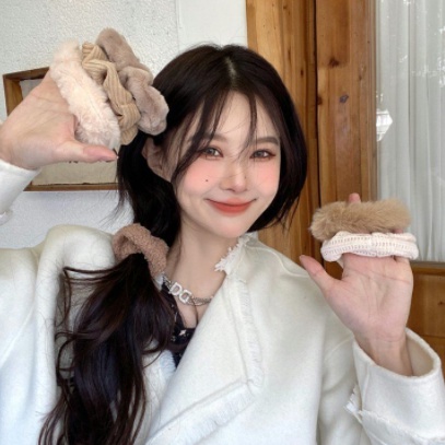 SET ĐỒ CỘT NHIỀU MÓN BROWN AND BEIGE CHO CÁC BẠN NỮ XINH HÀN XẺNG - PHỤ KIỆN TÓC HÀN QUỐC