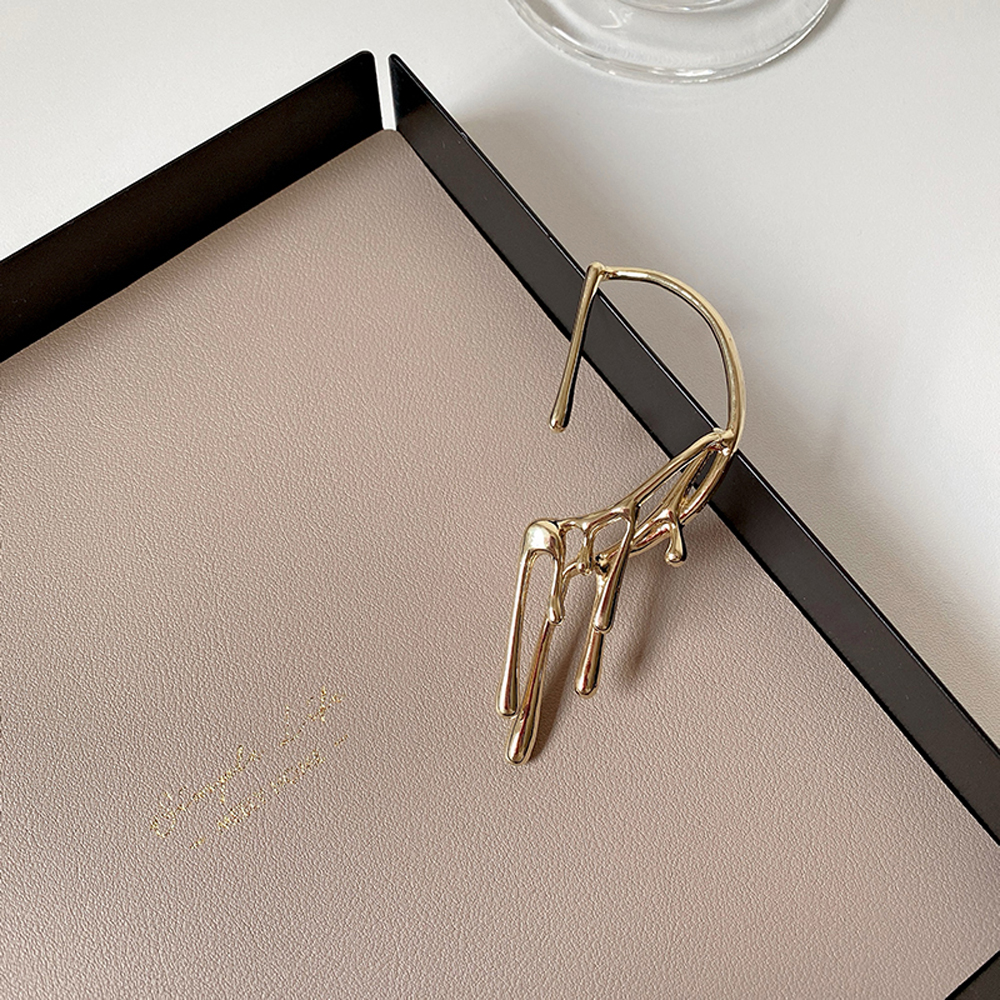 Khuyên Tai Trái Chất Liệu Hợp Kim Thiết Kế Độc Đáo