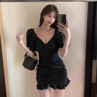 Đầm đen ôm chun tôn da trắng dáng xinh Hot