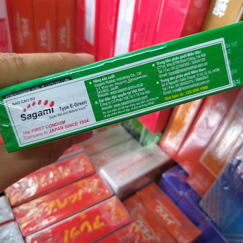 Bao cao su siêu mỏng có gai nổi Sagami Xtreme Green hộp 10 chiếc (mẫu mới)