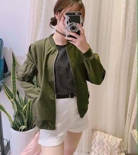 Khoác bomber