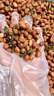 Đậu phộng rang tỏi ớt - hũ 500g