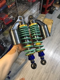 cặp phuột nitron  bình dầu  cho  wave deam  sius