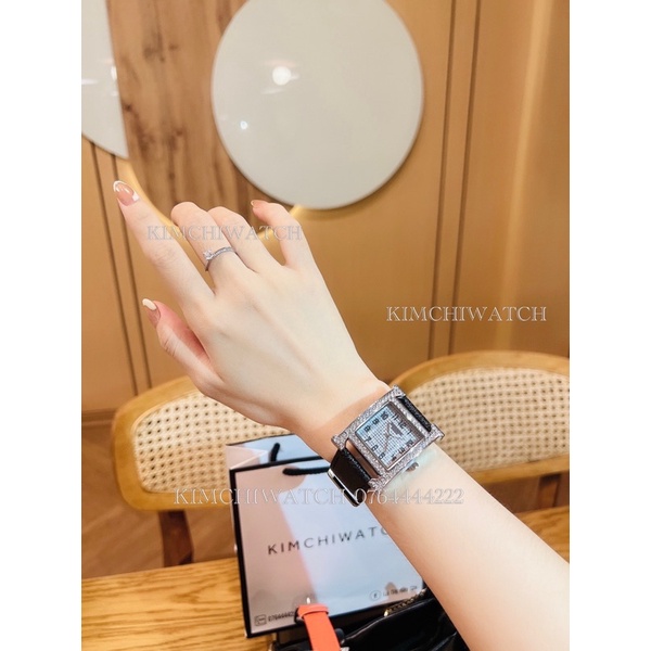 Đồng hồ nữ Hm dây da mềm dập lô gô siêu xinn