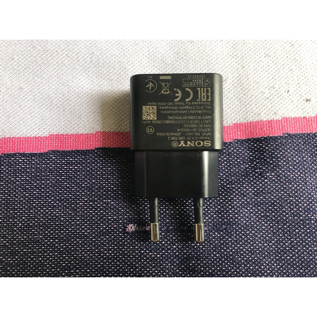Củ sạc SONY UCH 20 zin bóc máy.