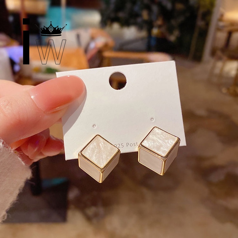 Khuyên Tai Hình Khối Lập Phương Bằng Hợp Kim Màu Trắng Phong Cách Hàn Quốc Thời Trang Cho Nữ