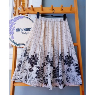 Chân váy voan xếp ly