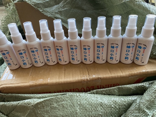 Tinh dầu xịt dụ cá lọ 50ml