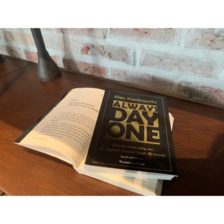 Sách Always Day One - Công Thức Thành Công Của Amazon, Facebook, Google, Microsoft