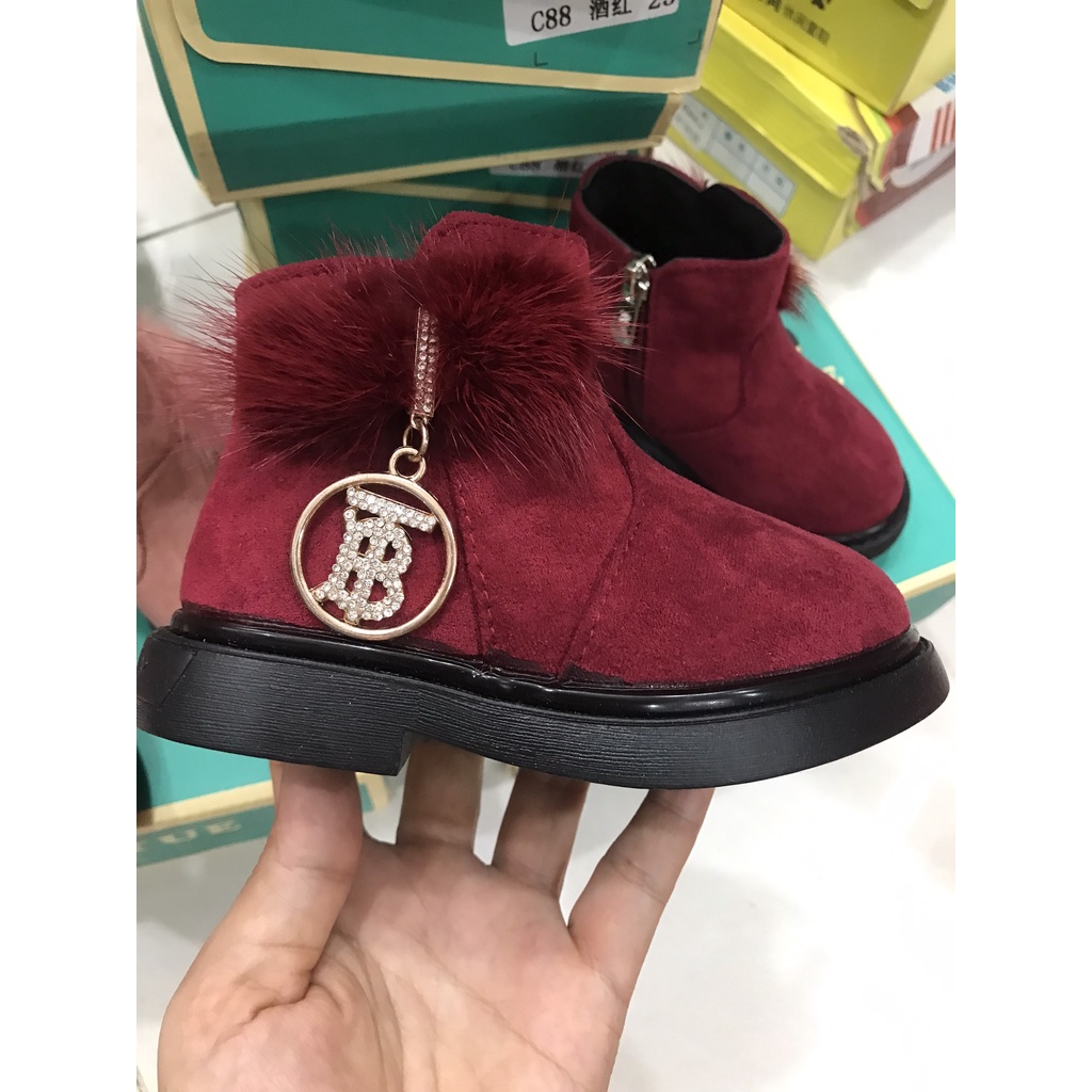T21-Bốt,boot bé gái 1-3 tuổi .chất liệu da lộn đệm lông phối đồ cực xinh đế mềm đi êm chân ấm áp