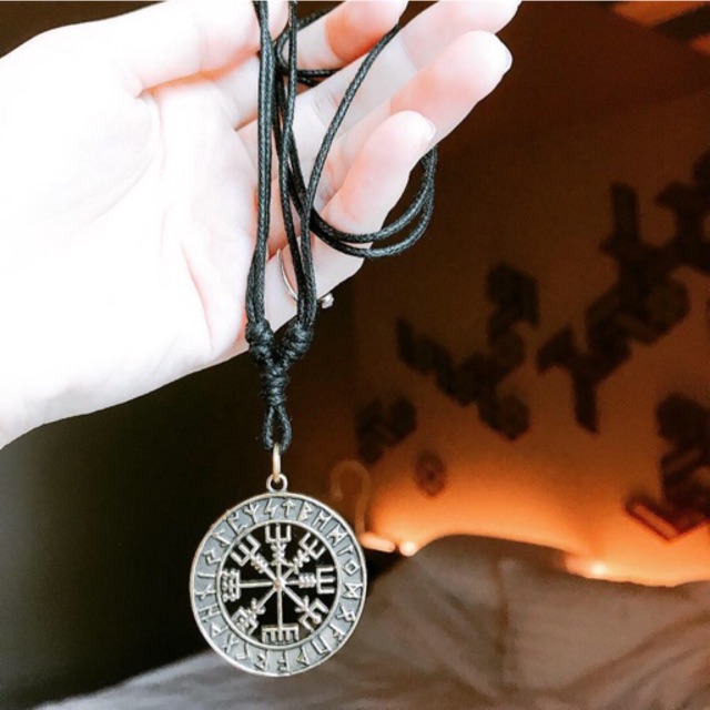 Vòng cổ bánh xe pháp luân