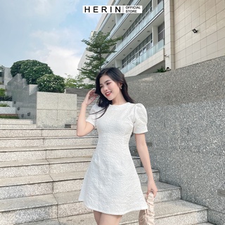 Đầm dự tiệc trắng hở lưng vải gấm  xịn form chuẩn tôn dáng cực dễ thương mã [GAM XOP]