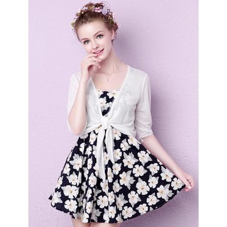 Aó choàng cột eo thời trang trẻ