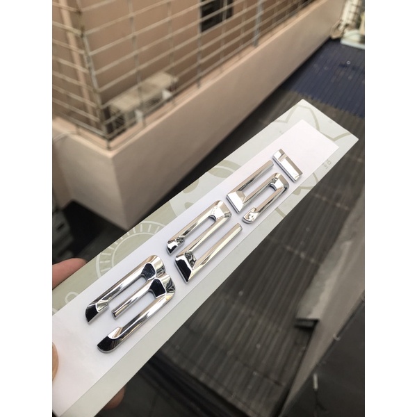 Chữ bmw 325i,Logo bmw 325i - Tem 325i bmw E46 E90 F30