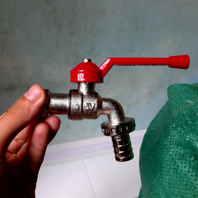 Hộp 12 Vòi xả atimon sanwa 1/2 ren 21