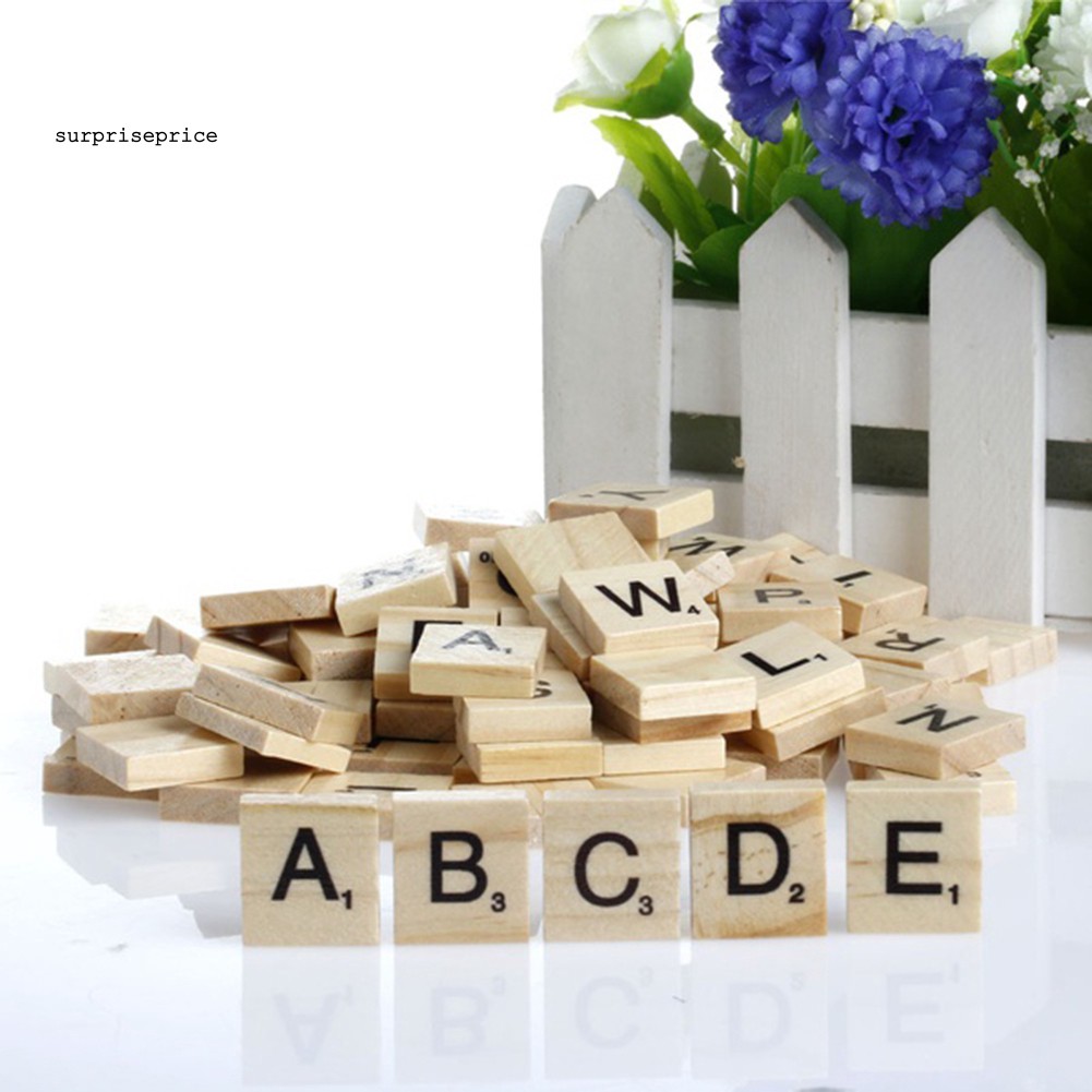 Set 100 nút gỗ kiểu chữ cái và trái tim để trang trí tiện lợi