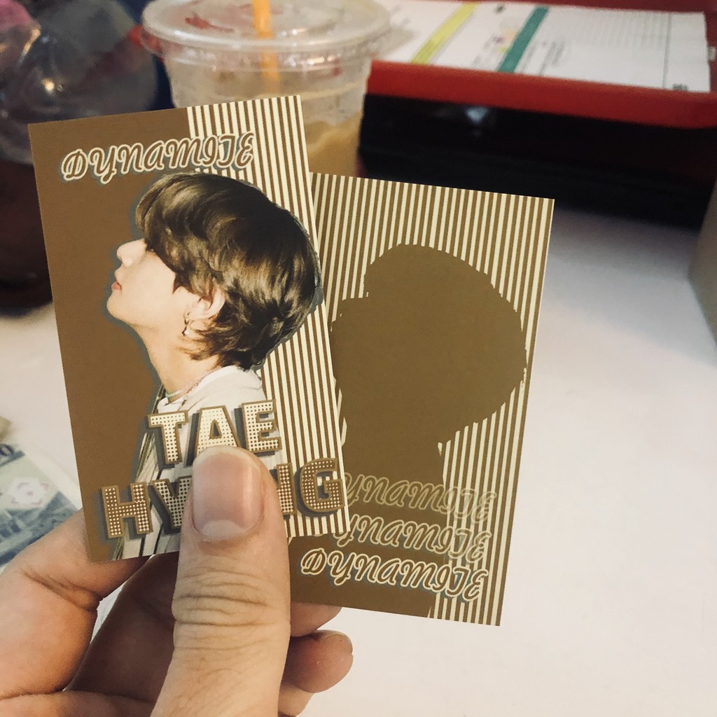 50/ 100 card in theo yêu cầu cắt sẵn.