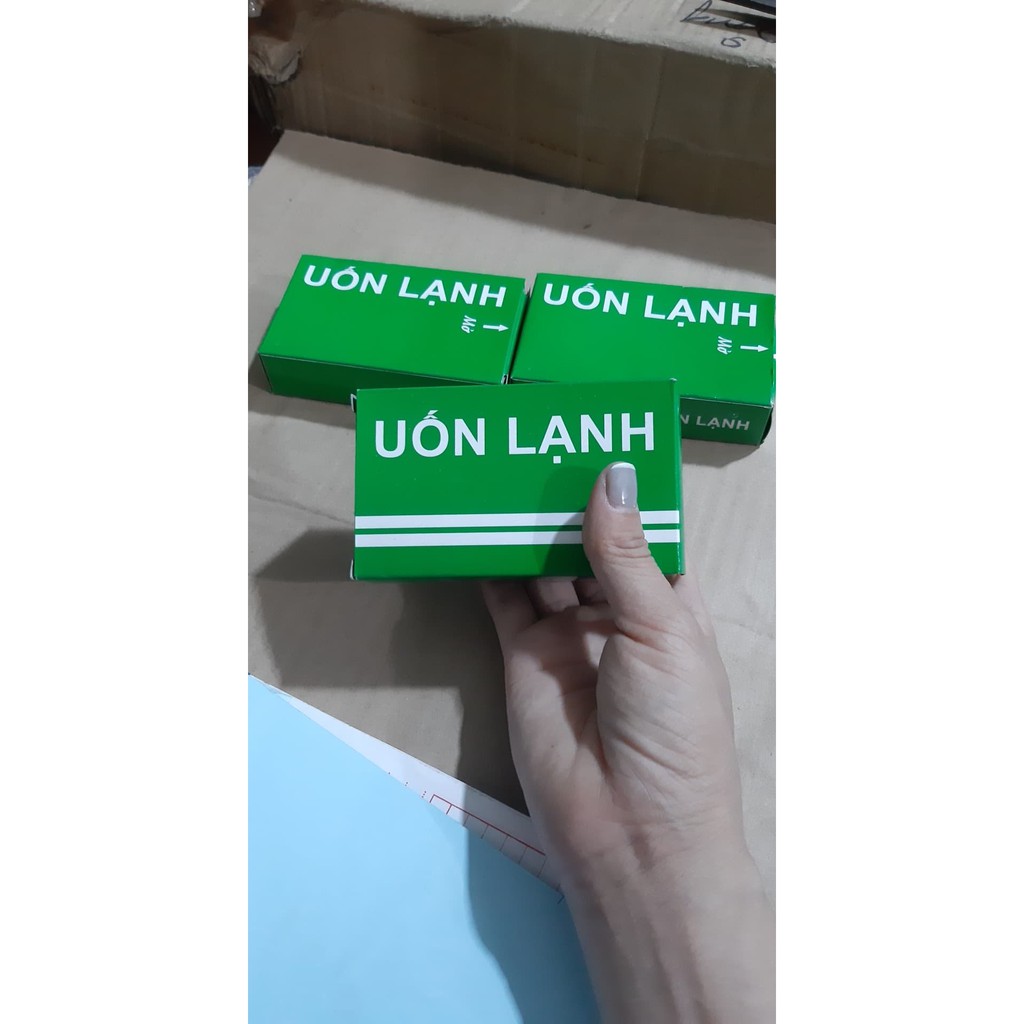 Giấy uốn lạnh dùng uốn tóc