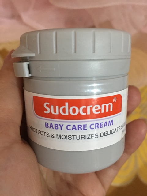 Kem hăm tã trẻ sơ sinh