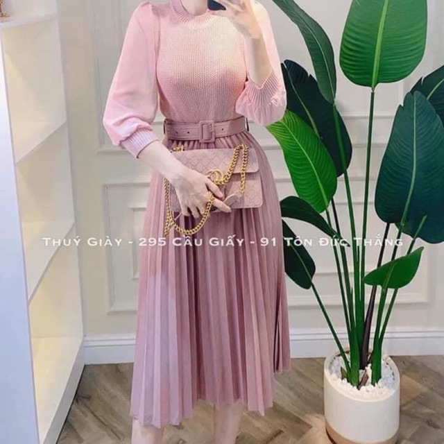 Chân váy dạ dập li kèm đai